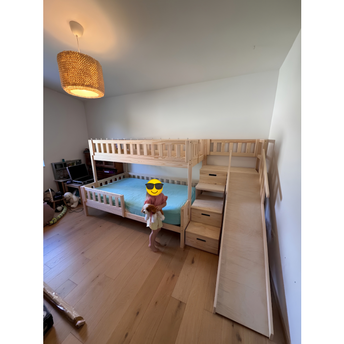 natürliches Etagenbett aus Holz mit großer Liegefläche 120x200